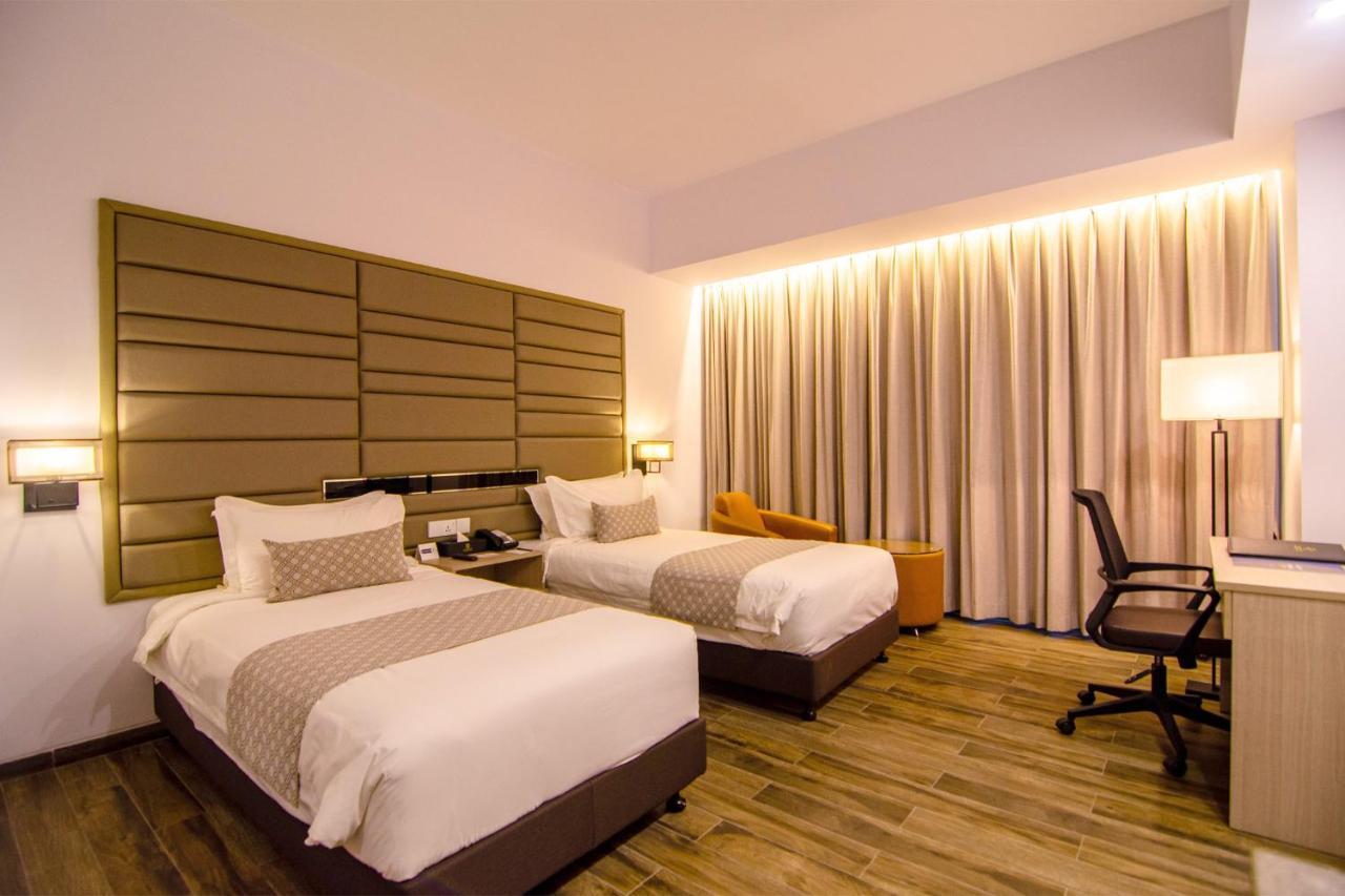Best Western Sks Chattogram Chittagong Buitenkant foto