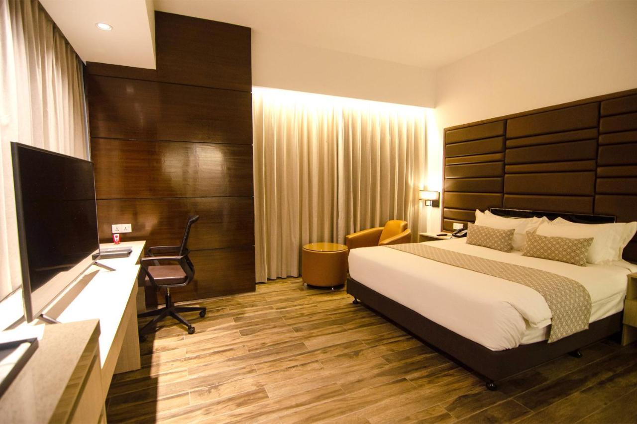Best Western Sks Chattogram Chittagong Buitenkant foto