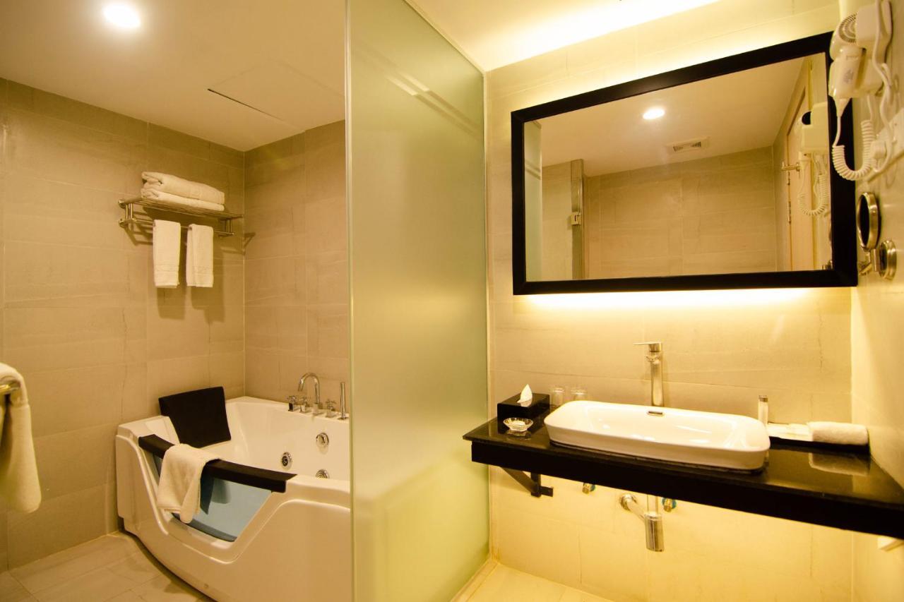Best Western Sks Chattogram Chittagong Buitenkant foto