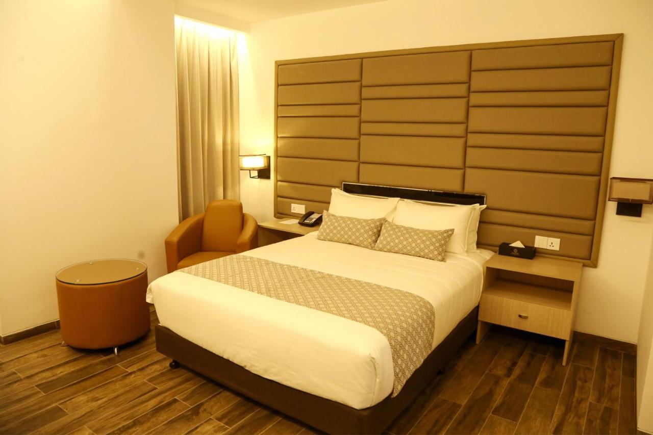 Best Western Sks Chattogram Chittagong Buitenkant foto