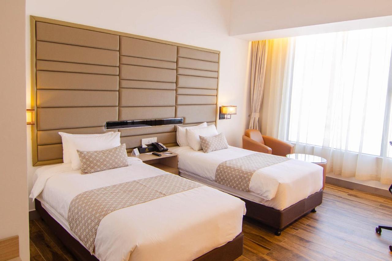 Best Western Sks Chattogram Chittagong Buitenkant foto